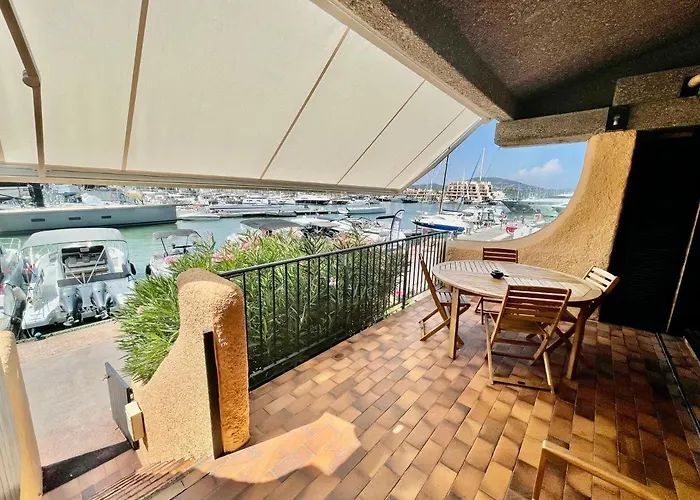 Marinesappartement-yachts View, 100m Beach, Fiber Wifi High Speed Apartment