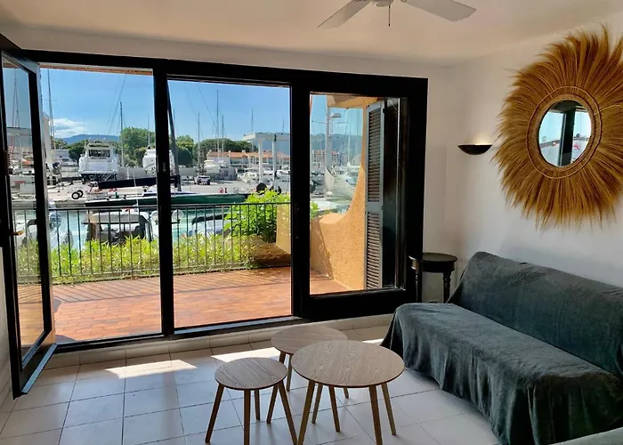 Apartment Marinesappartement-yachts View, 100m Beach, Fiber Wifi High Speed Saint-Tropez