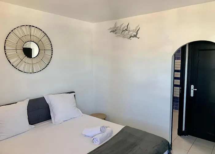 Marinesappartement-yachts View, 100m Beach, Fiber Wifi High Speed Apartment *