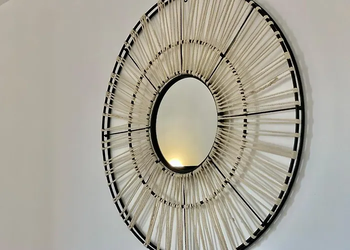 Marinesappartement-yachts View, 100m Beach, Fiber Wifi High Speed Apartment