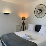 Marinesappartement-yachts View, 100m Beach, Fiber Wifi High Speed