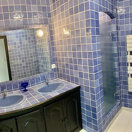 Апартаменти Marinesappartement-yachts View, 100m Beach, Fiber Wifi High Speed