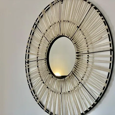 Marinesappartement-yachts View, 100m Beach, Fiber Wifi High Speed Апартаменти