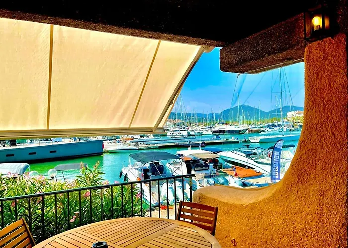 Daire Marinesappartement-yachts View, 100m Beach, Fiber Wifi High Speed *